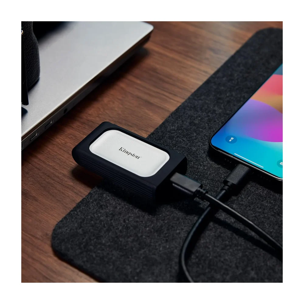 Kingston XS2000 2000 ГБ, SSD, USB 3.2 Gen 2x2